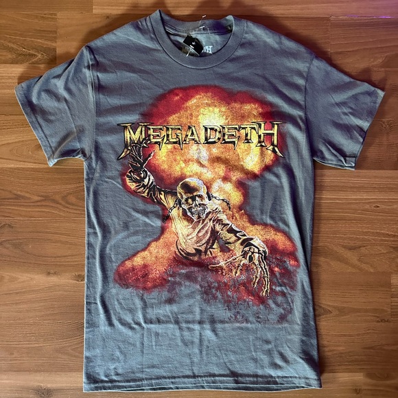 Hot Topic Megadeth Rattlehead Graphic Tee - Picture 2 of 7